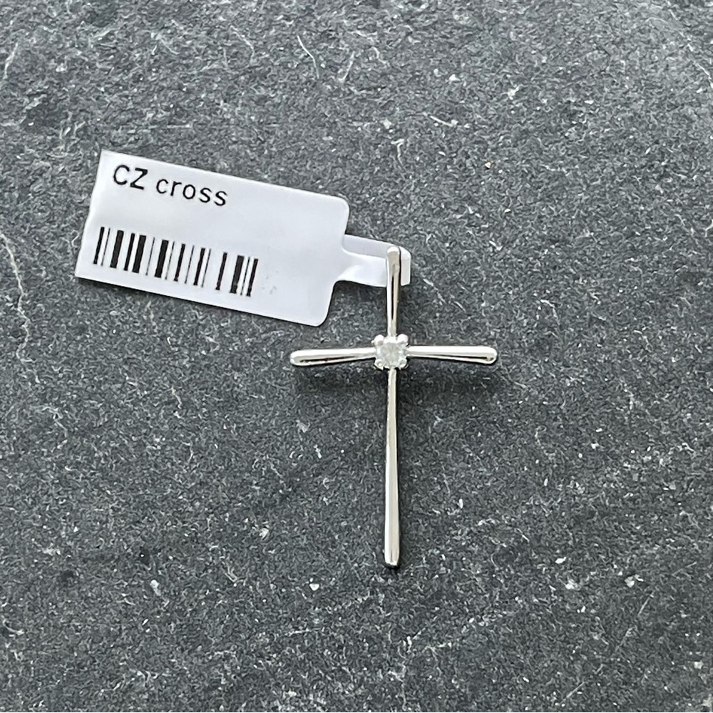 Sterling Silver 925 Cross Pendant with cubic zirconium center